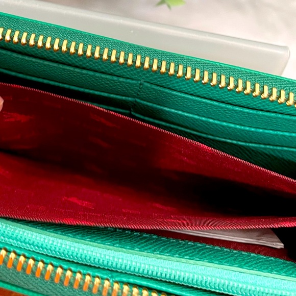 ETRO Milano Zip Around Continental Long Wallet Made In Italy ~ NWT! - Picture 5 of 17